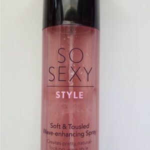 Victoria's Secret So Sexy Style Wave-Enhancing Spray - Pink